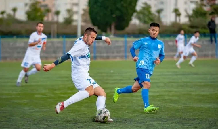 Quy Định Trang Phục Bóng Đá: Điều Gì Các Cầu Thủ Cần Biết 1 quy định về trang phục bóng đá